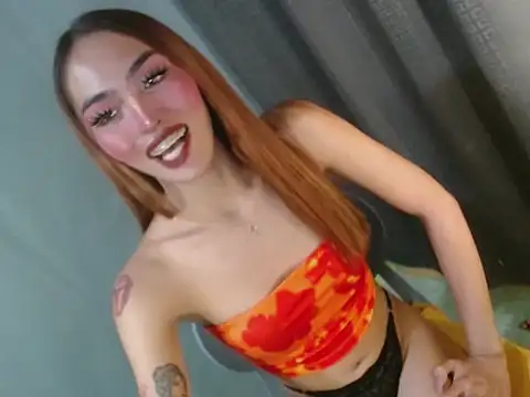 sweetfuckerbaby18 网络视讯表演