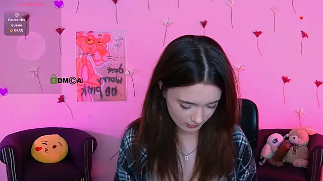 liana_kisses élő XXX-chatje