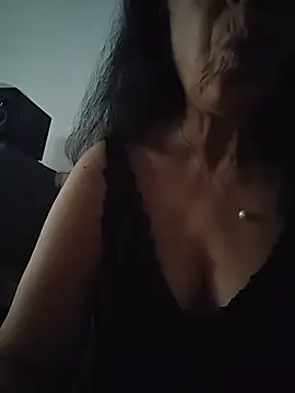 NakedMILFx's Live XXX Chat