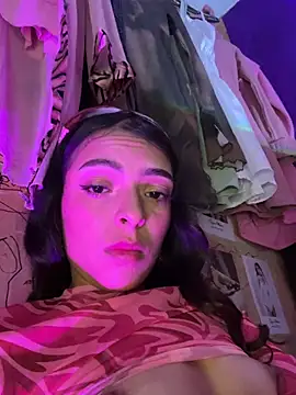 Skye_Moore Chat XXX live