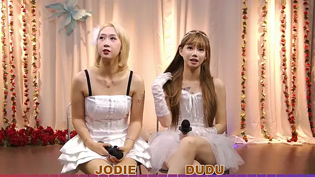 Chat +18 de yznt-dudu ao vivo