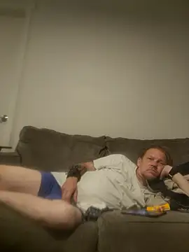 yourMasterisBored's Webcam Show