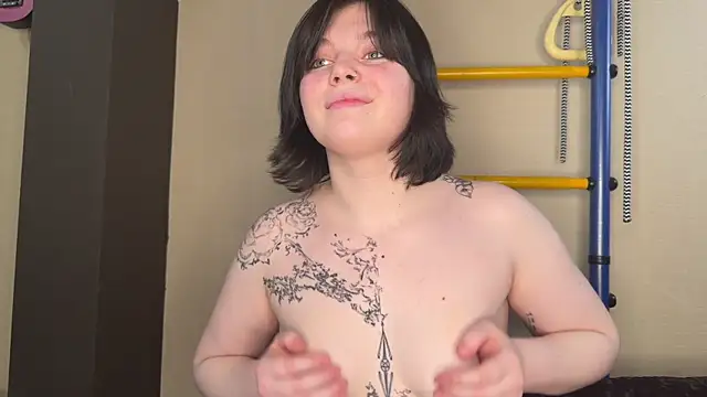 LoveIyBarbie – Naživo XXX chat