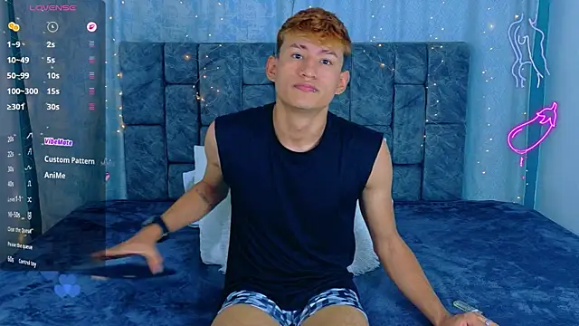 NicolasTorrez 网络视讯表演