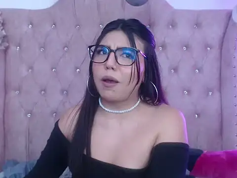 Jessica_Carter_01 Adlı Modelin Canlı XXX Sohbeti