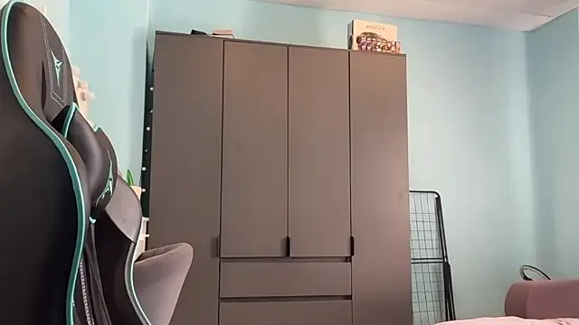 แชท XXX สดของ AndreeMerryman