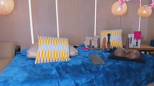 Chat XXX en directo de sabrina_shark_