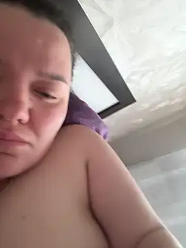 Webkamerová show SunnyLeila2101