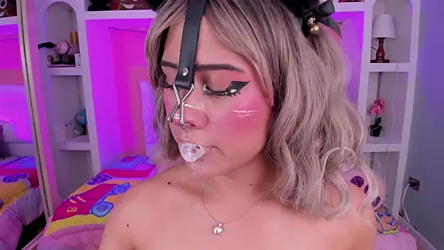 miss___megan's Live XXX Chat