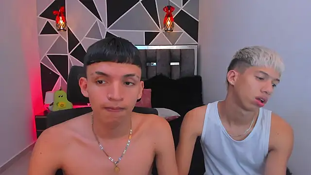 عرض كام Juan_Nd_Steven