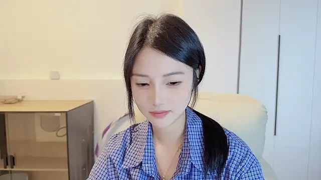 HaagenDazs_'s Live XXX Chat