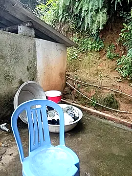 Chatroom XXX en direct de kalara_kail