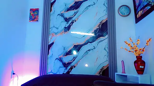 Show modela Kendra_horny na web-kameri