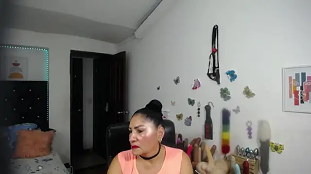 Czat XXX na żywo – mature_bigboobs10