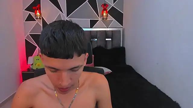 Juan_Nd_Steven 라이브 XXX 채팅