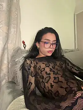 Czat XXX na żywo – Samantha_Bernardo