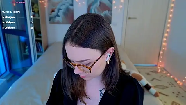 MilenaSaint Chat XXX in diretta