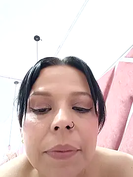 Show modela RossyAlvarez na web-kameri