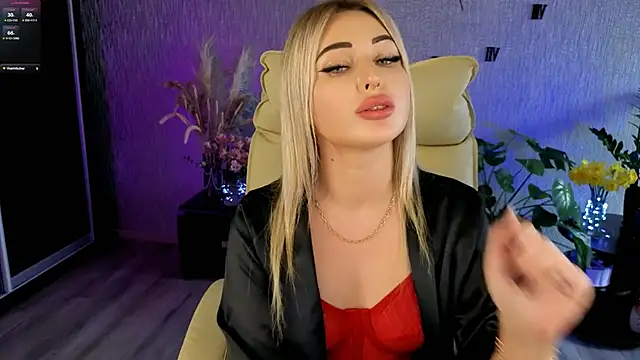 NikkiiStill – Naživo XXX chat