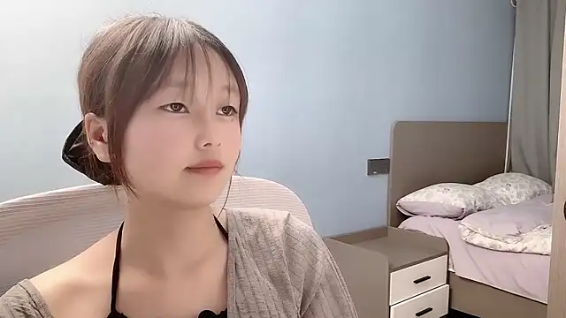 Xiaoqing00 – Naživo XXX chat