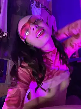 Skye_MooreのライブXXXチャット