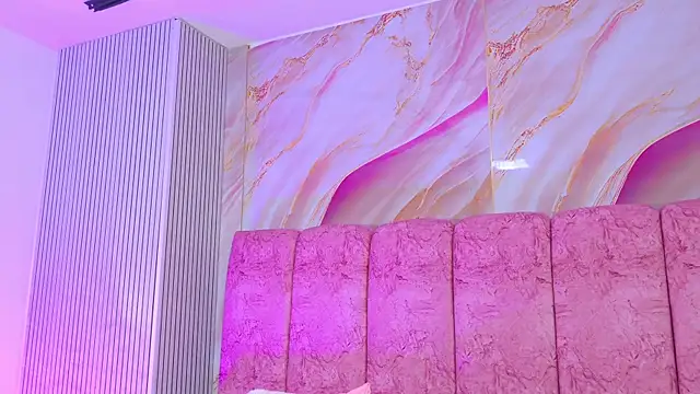 emmacurvy 即時 XXX 聊天