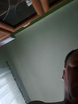 Dini50d's Live XXX Chat