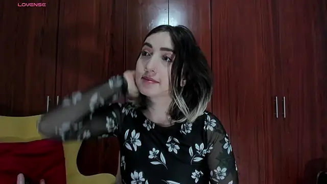 carly_grasso: онлайн-секс-чат