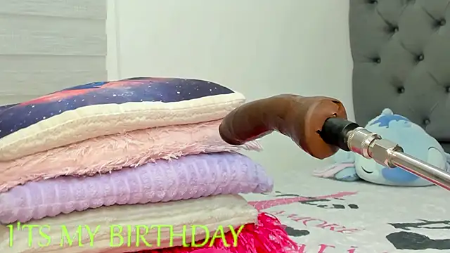 Czat XXX na żywo – Elizabeth_18_