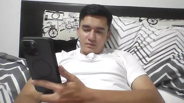 دردشة Estebitan_vm الجنسية المباشرة