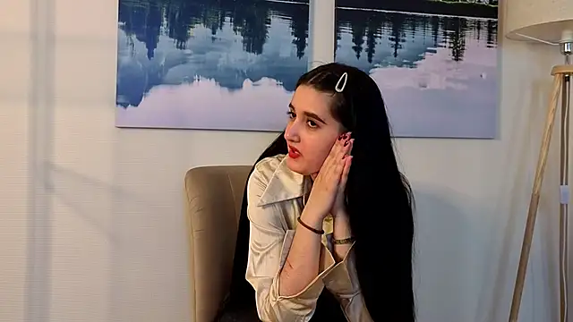 FannieYoshi's Live XXX Chat