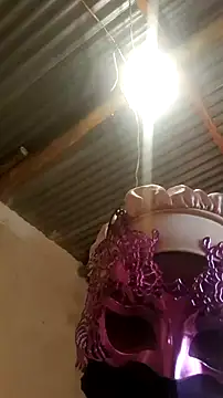 Show Webcam de brownskinchubbygirl