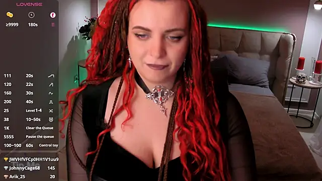 Miss_Maya_Mils Adlı Modelin Canlı XXX Sohbeti