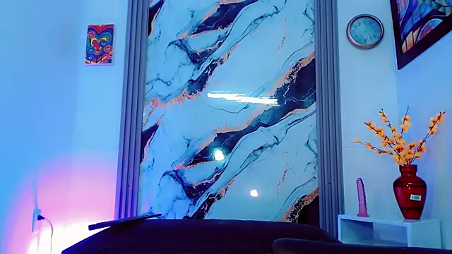 Kendra_horny: онлайн-секс-чат