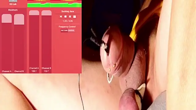 LongUKMakeYouSquirt 网络视讯表演