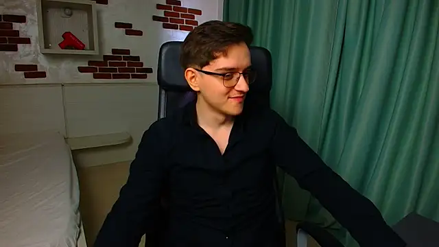 FelixStarkk 现场XXX聊天