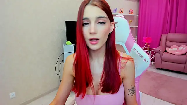 دردشة RedLipse الجنسية المباشرة