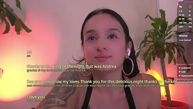 Sisirojas Adlı Modelin Canlı XXX Sohbeti