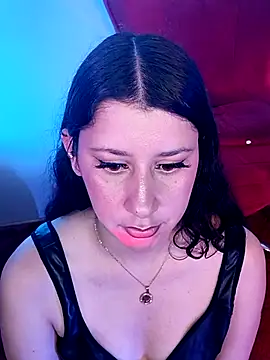 LunaDamasco Adlı Modelin Canlı XXX Sohbeti