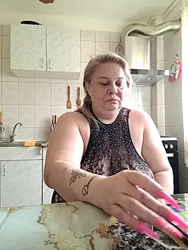 AriannaMilf Chat XXX in diretta