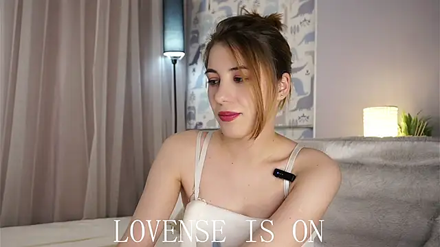 QueenieGitt Adlı Modelin Canlı XXX Sohbeti