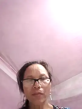 Tina6886 লাইভ XXX চ্যাট