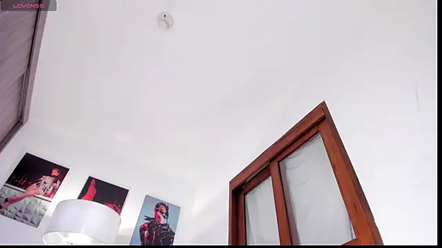 Alice_Barry 即時 XXX 聊天