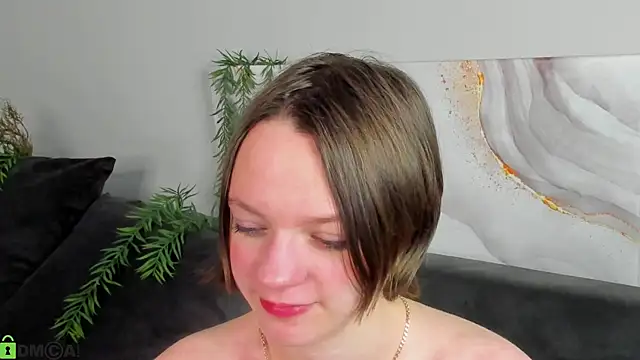 Olivia_Riesz Chat XXX in diretta