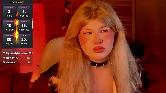 XXX chat uživo modela LilithNlsn