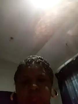 SweetLatoyaxxのウェブカメラショー