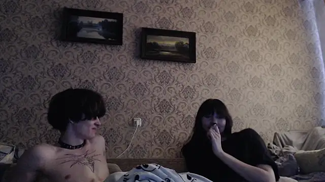 min1pekka Show in webcam