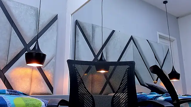 NohaBrooks élő XXX-chatje