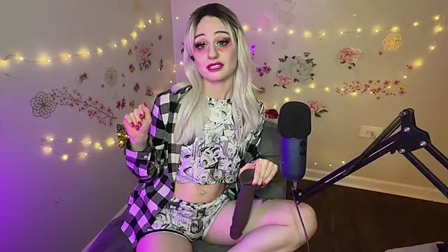 Starr1123's Webcam Show