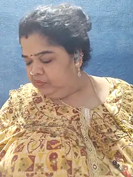 Chat +18 de tamilthanushri ao vivo